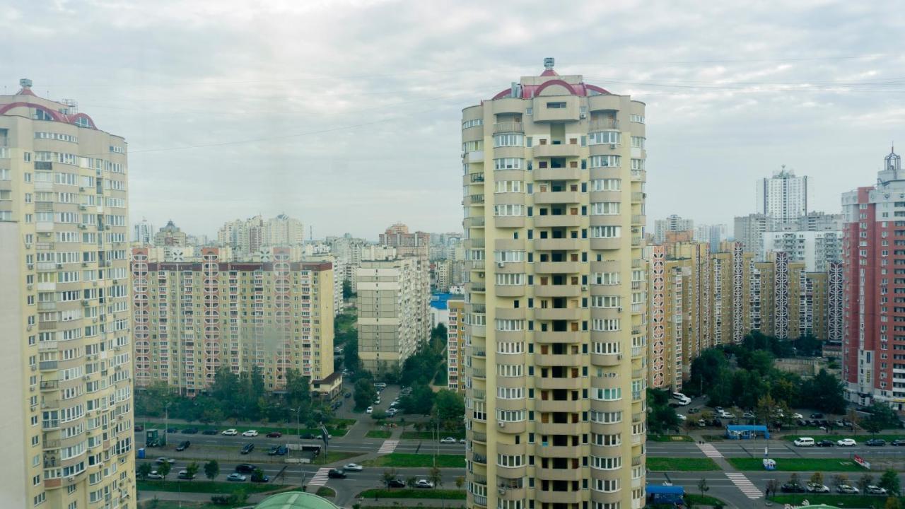 Big Studio Apartment Near River Mall Kiev Luaran gambar