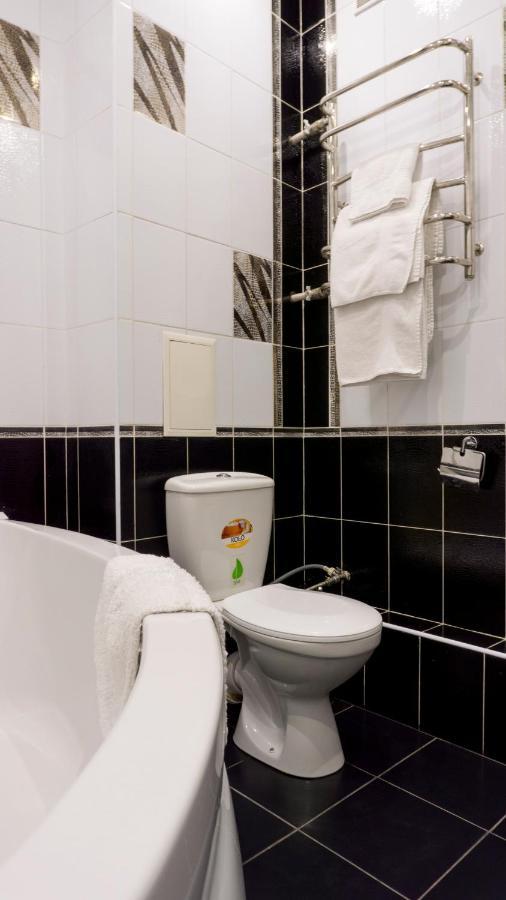 Big Studio Apartment Near River Mall Kiev Luaran gambar